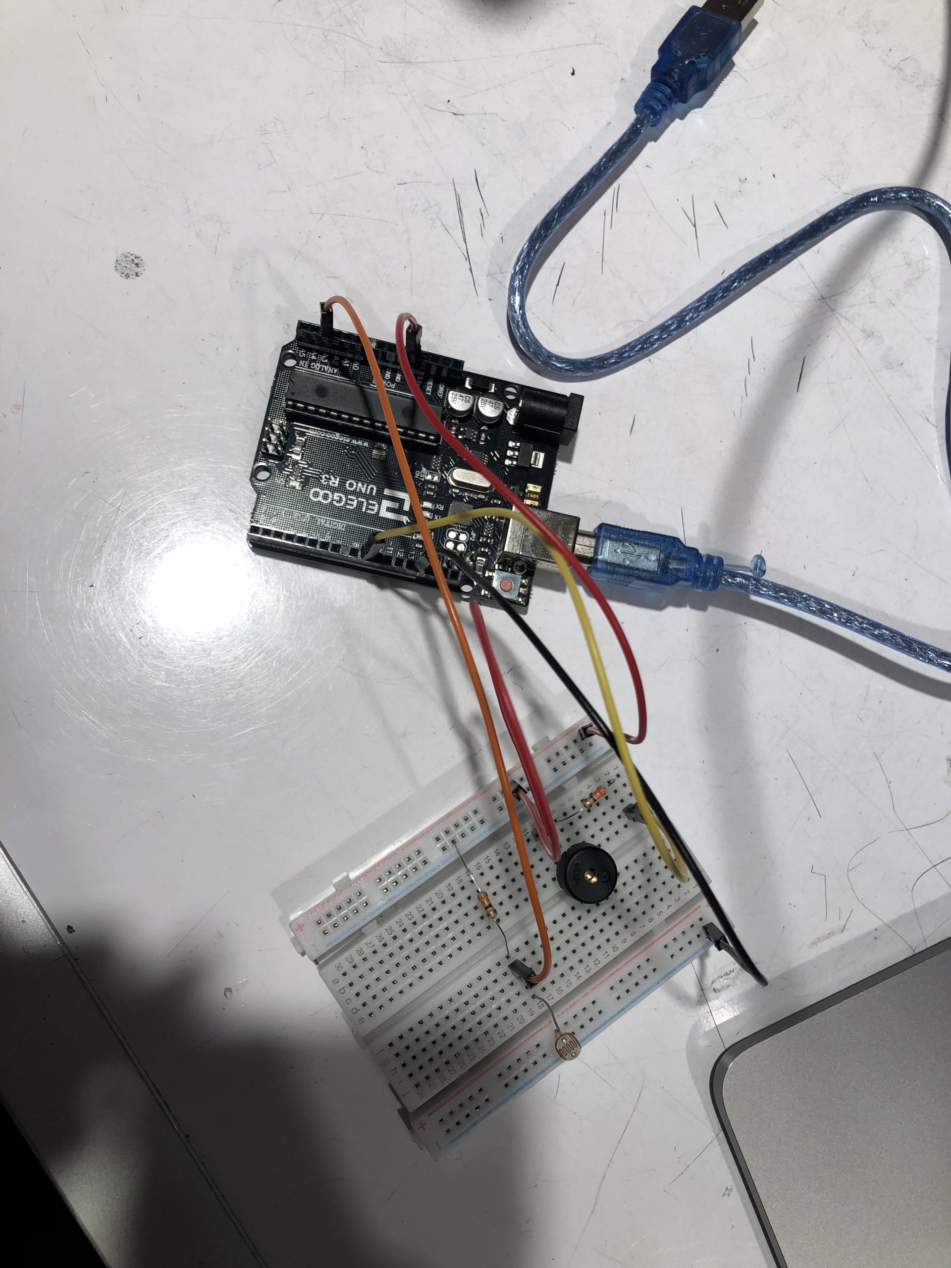 Wiring of a buzzer